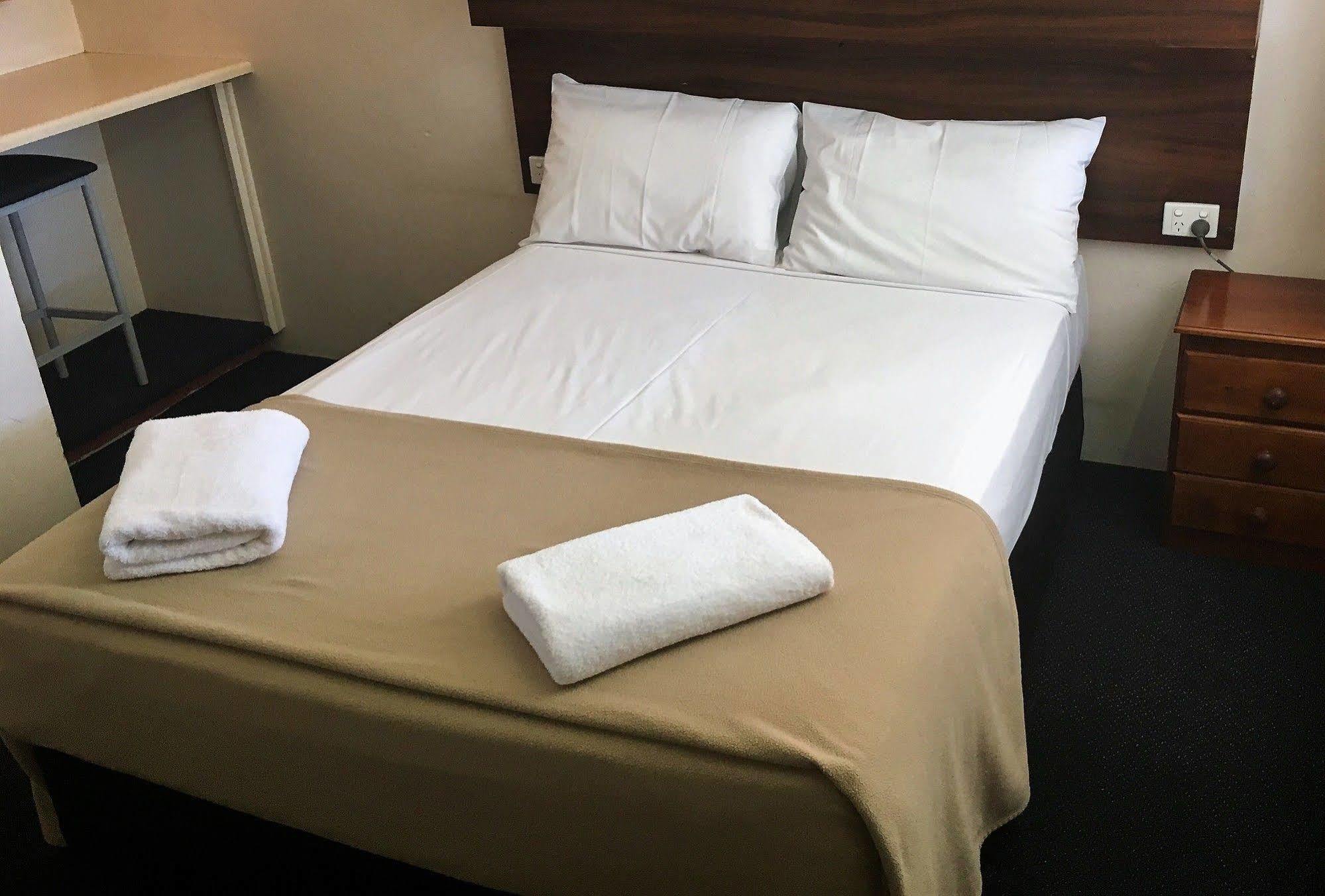 سانت جورج Balonne River Motor Inn المظهر الخارجي الصورة