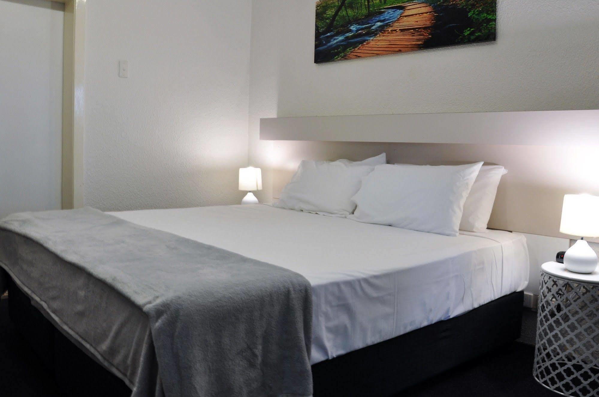 سانت جورج Balonne River Motor Inn المظهر الخارجي الصورة